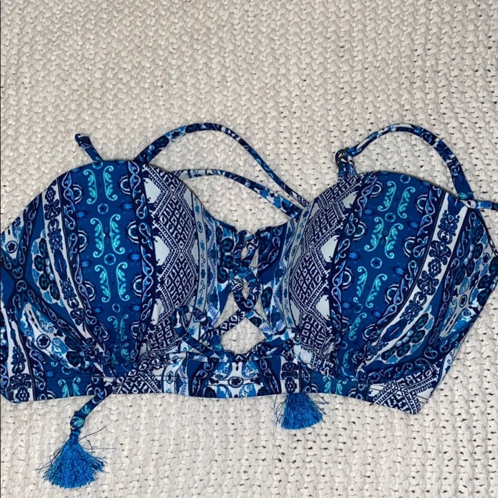 bikini too